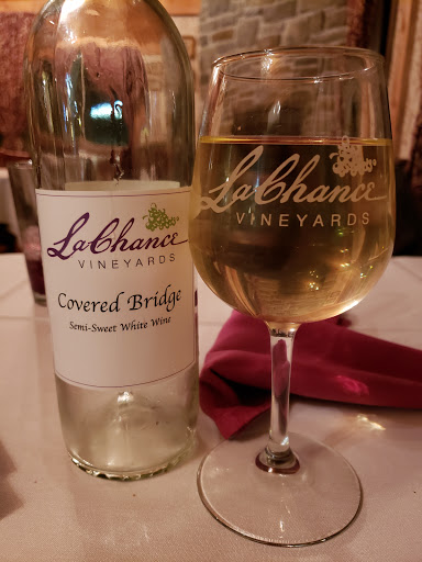 Winery «LaChance Vineyards», reviews and photos, 12237 Peter Moore Ln, De Soto, MO 63020, USA