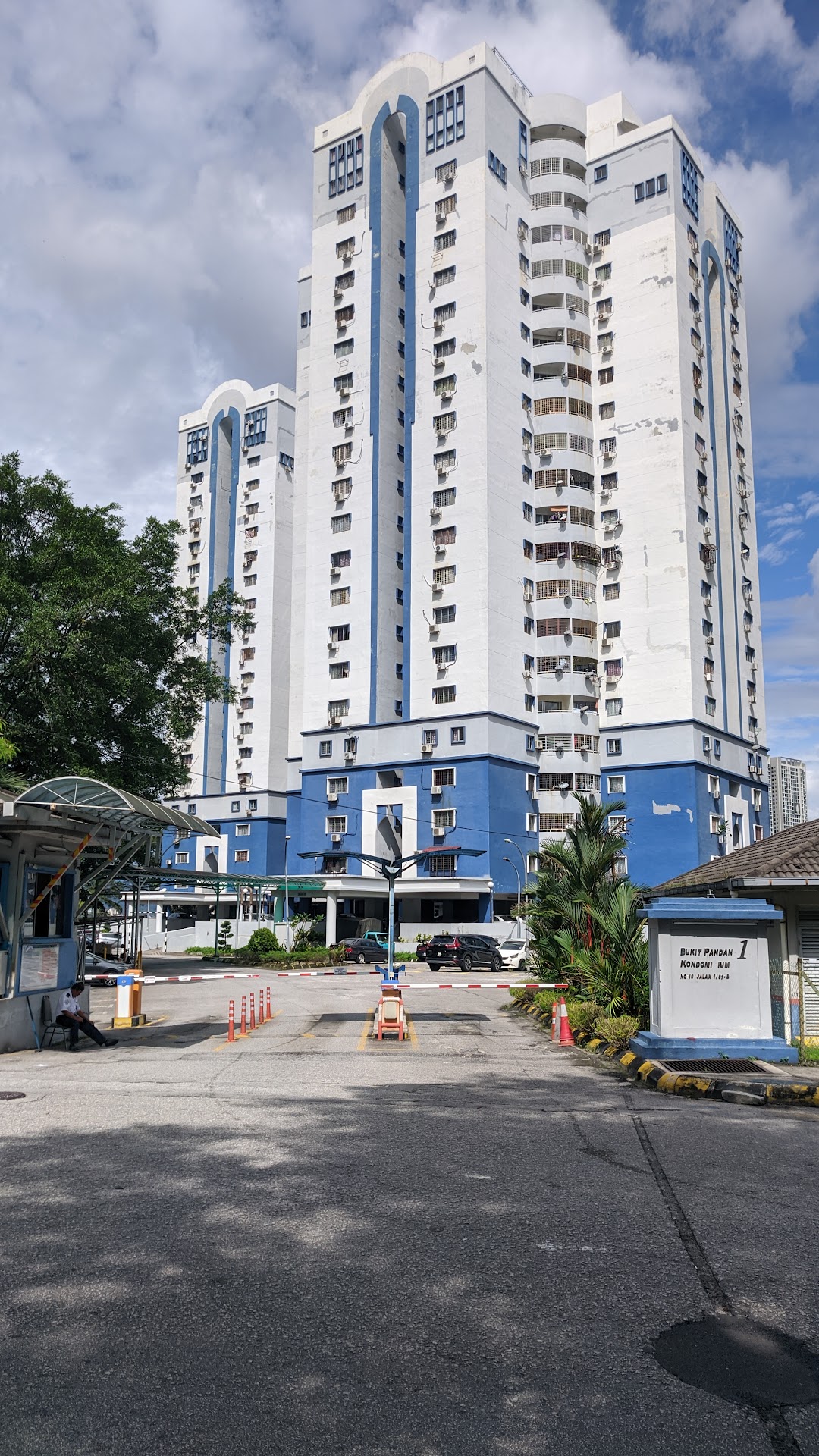 Pandan Height Condominium 1 Block 30