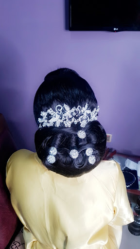 Anneil beauty, 2 egbe layout off sokoh estate road, LGA, Effurun, Nigeria, Bridal Shop, state Delta