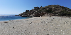 Paralia Kalamitsi II'in fotoğrafı küçük koy ile birlikte