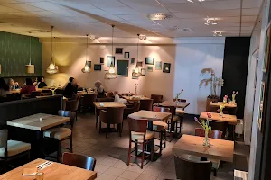 Café Türkis image