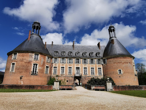 attractions Château de Saint-Fargeau Saint-Fargeau
