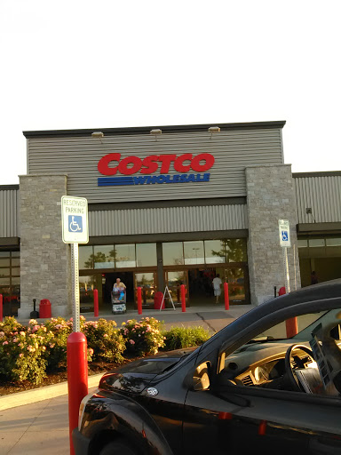 Warehouse store «Costco Wholesale», reviews and photos, 1500 Fitzgerald Ct, Lexington, KY 40509, USA