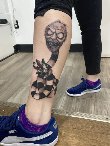 Explore honeycomb tattoo ideas, creative tattoo ideas in Nicholasville, available at Castle of Color