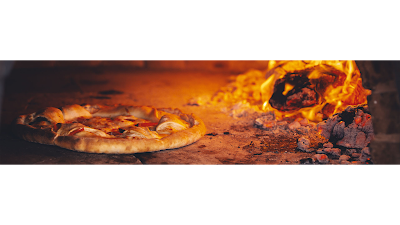 LA ROULOTTE À PIZZA à Bénac