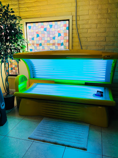 Tanning Salon «BramaSole Tanning & Boutique», reviews and photos, 1228 Willow Creek Rd # 3, Prescott, AZ 86301, USA