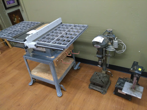 Thrift Store «Union Gospel Mission Store», reviews and photos, 885 Commercial St NE, Salem, OR 97301, USA