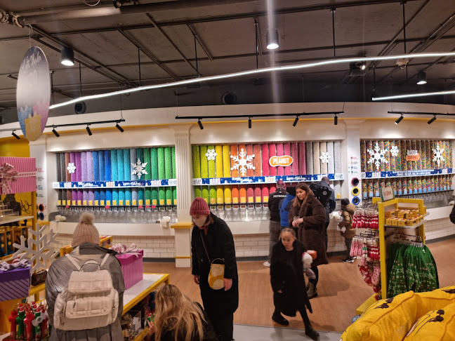 Comments and reviews of M&M's World London