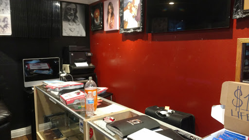 Explore blackbird tattoo ideas, creative tattoo ideas in Carson, available at Lifestyle Tattoos