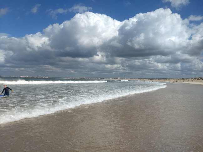 Praia da Cova da Alfarroba - Agência de viagens