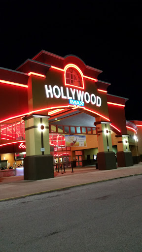Movie Theater «Regal Cinemas Hollywood 16 & IMAX - Ocala», reviews and photos, 2801 SW 27th Ave, Ocala, FL 34471, USA
