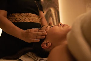 Mai Thai Lux Massage image