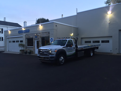 Auto Repair Shop «C&H Automotive and Towing», reviews and photos, 185 Main St, New Canaan, CT 06840, USA