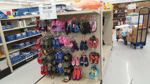 Discount Store «Big Lots», reviews and photos, 4165 E Harry St, Wichita, KS 67218, USA