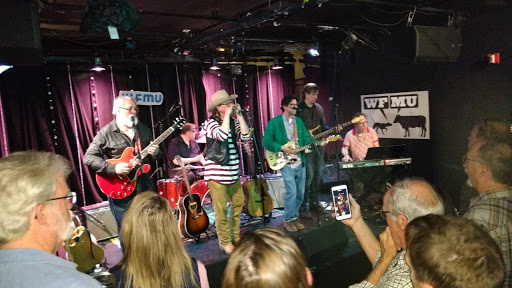 Live Music Venue «Monty Hall», reviews and photos, 43 Montgomery St, Jersey City, NJ 07302, USA