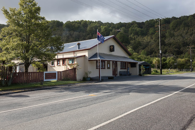 Brunnerton Lodge and Backpackers - Hotel