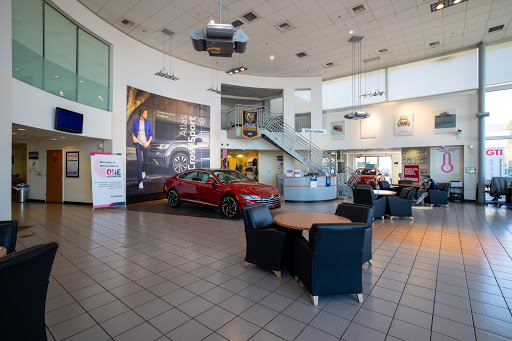Volkswagen Dealer «AutoNation Volkswagen Las Vegas», reviews and photos, 6375 W Sahara Ave, Las Vegas, NV 89146, USA