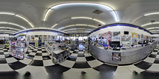 Truck Accessories Store «4 Wheel Parts Performance Center - Mesa, AZ», reviews and photos, 420 S Country Club Dr, Mesa, AZ 85210, USA