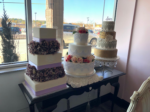 Cake Shop «Celebrating Life Cake Boutique», reviews and photos, 13877 Manchester Rd, Ballwin, MO 63011, USA