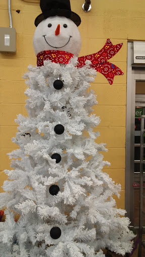 Supermarket «Walmart Neighborhood Market», reviews and photos, 1203 6th Ave SE, Decatur, AL 35601, USA