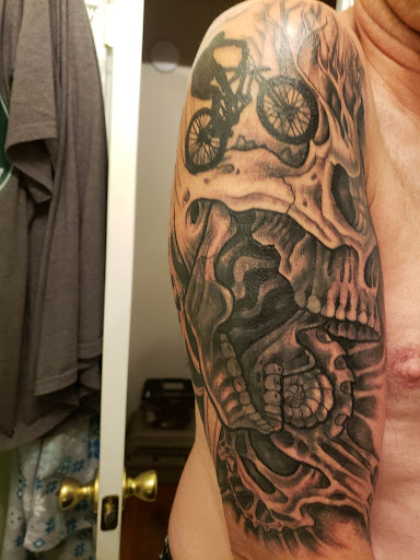 Tattoo Shop «2 Tone Tattoos», reviews and photos, 116 Clinton St, Montgomery, NY 12549, USA