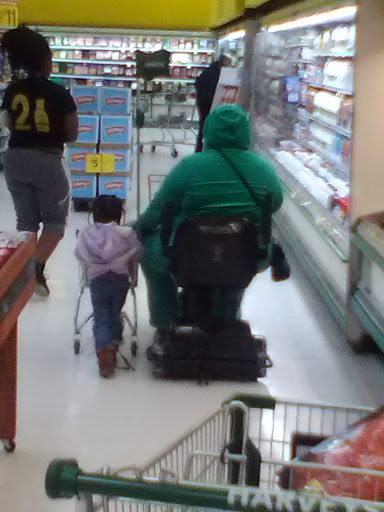 Grocery Store «Harveys Supermarket», reviews and photos, 120 W Oak St, McRae, GA 31055, USA