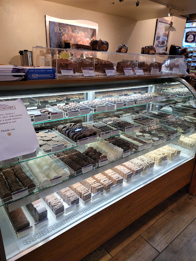 Chocolate Shop «Rocky Mountain Chocolate Factory», reviews and photos, 1419 1st Ave, Seattle, WA 98101, USA