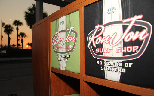 Clothing Store «Ron Jon Surf Shop», reviews and photos, 377 Mandalay Ave, Clearwater Beach, FL 33767, USA