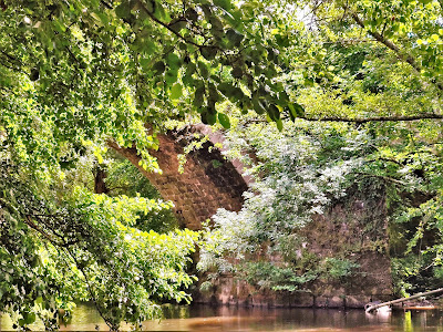Pont Gothique à Argentonnay