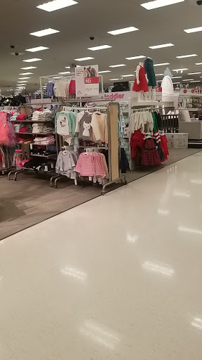 Department Store «Target», reviews and photos, 1111 Brook Forest Ave, Shorewood, IL 60404, USA