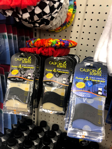 Dollar Store «Dollar Tree», reviews and photos, 35769 Van Born Rd, Romulus, MI 48174, USA