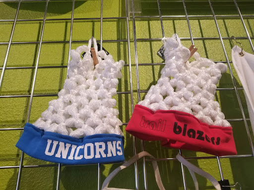 Custom T-shirt Store «Big Frog Custom T-shirts & More of New Braunfels», reviews and photos, 1551 N Walnut Ave #33, New Braunfels, TX 78130, USA