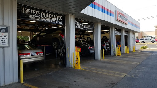 Tire Shop «Firestone Complete Auto Care», reviews and photos, 14089 New Halls Ferry Road, Florissant, MO 63033, USA