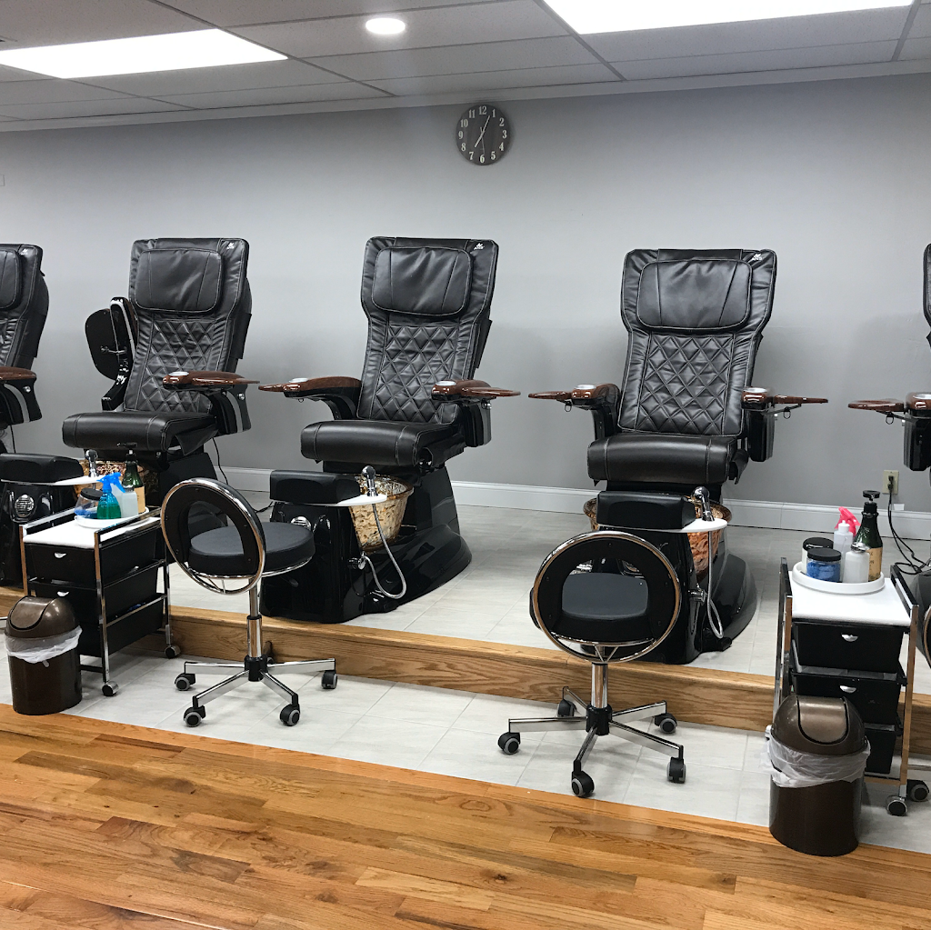 Nail Spa 06790