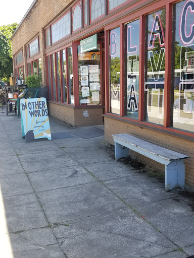 Community Center «In Other Words Feminist Community Center», reviews and photos, 14 NE Killingsworth St, Portland, OR 97211, USA