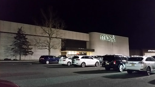 Shopping Mall «Ocean County Mall», reviews and photos, 1201 Hooper Ave, Toms River, NJ 08753, USA