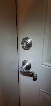 KeyMe Locksmiths - Car repair in Batavia, IL, Aurora - Rated 4.5/5