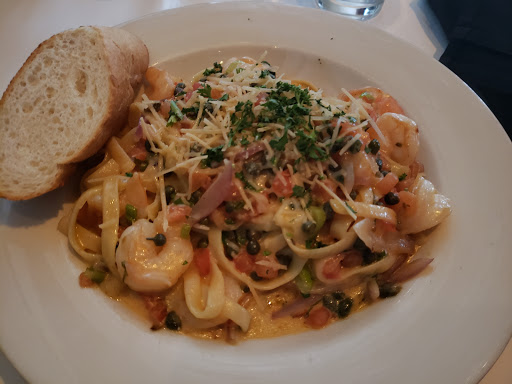 American Restaurant «The Tavern at Phipps», reviews and photos, 3500 Peachtree Rd, Atlanta, GA 30326, USA