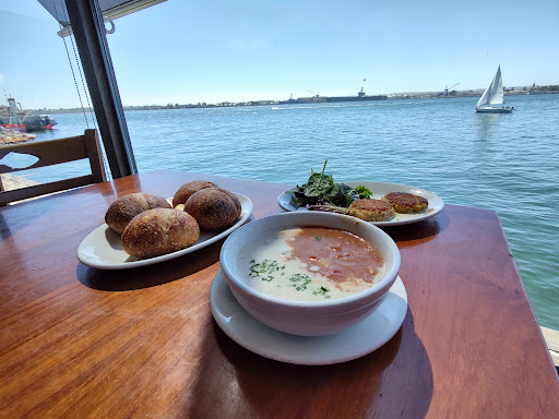 Seafood Restaurant «Fish Market Restaurant», reviews and photos, 750 N Harbor Dr, San Diego, CA 92101, USA