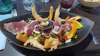 Plats et boissons du Restaurant de spécialités à base de poisson-pêcheur Le Chalut à Saint-Cyprien - n°4