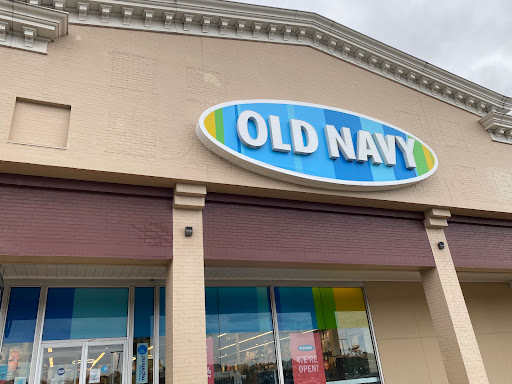Clothing Store «Old Navy», reviews and photos, 1459 New Britain Ave, West Hartford, CT 06110, USA