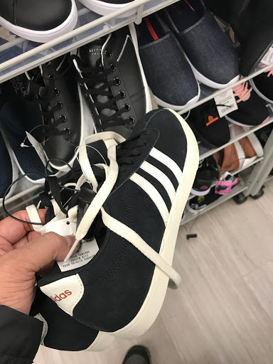 Department Store «Burlington Coat Factory», reviews and photos, 2090 Lincoln Hwy, Lancaster, PA 17602, USA