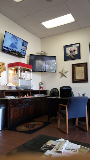 Car Wash «The Arbor Car Wash and Lube Center», reviews and photos, 3120 Guadalupe St, Austin, TX 78705, USA