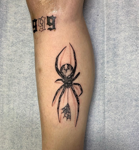 Explore tattoo ideas doves, creative tattoo ideas in Houston, available at 333 Tattoo Studio HTX
