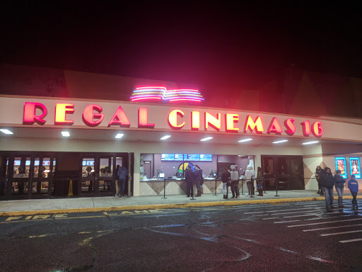 Movie Theater «Regal Cinemas Hadley Theatre 16», reviews and photos, 1000 Corporate Ct, South Plainfield, NJ 07080, USA