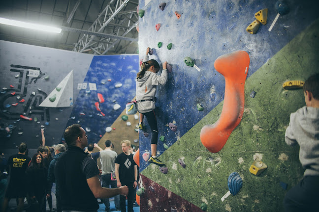 Reviews of The Climbing Academy - "The Newsroom" in Glasgow - Gym