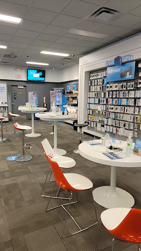 Cell Phone Store «AT&T», reviews and photos, 474 Holiday Dr Suite 300, Rutland, VT 05701, USA