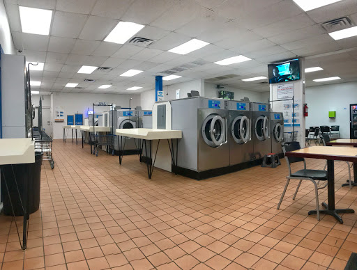 Laundromat «Atlantic Coast Coin Laundry», reviews and photos, 419 S College Rd #30, Wilmington, NC 28403, USA