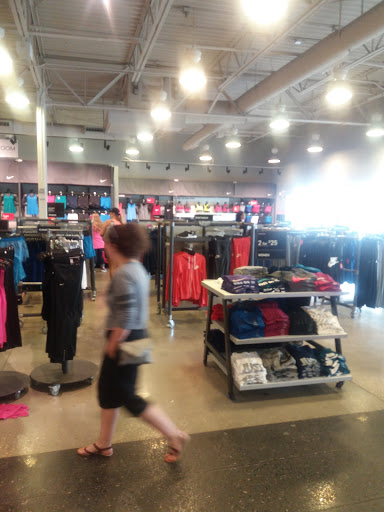 Clothing Store «Nike Factory Store», reviews and photos, 10700 Factory Shop Blvd, Gulfport, MS 39503, USA