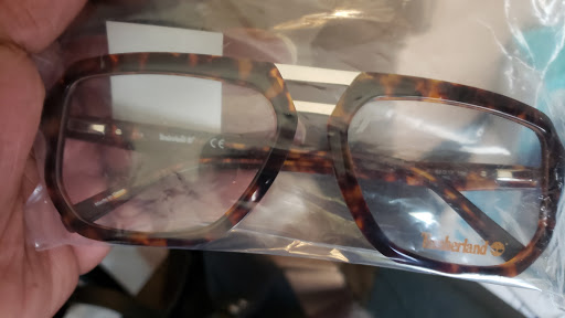 Sunglasses Store «Designer Optics», reviews and photos, 507 Dekalb Ave, Brooklyn, NY 11205, USA